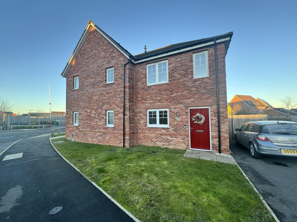 Main image of property: Rosebay Gardens, Mansfield, NG21