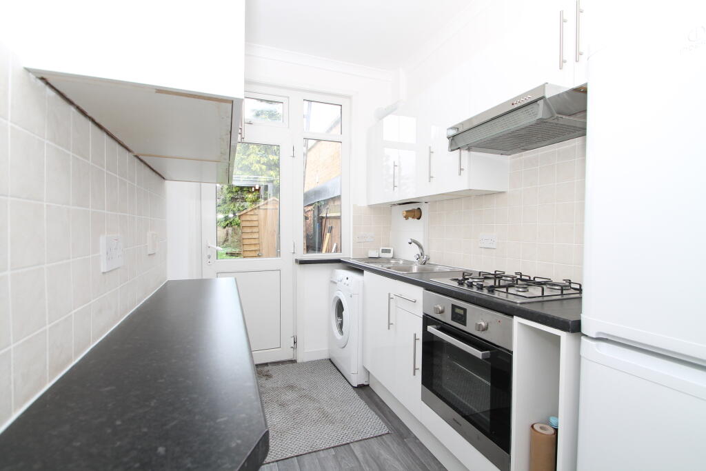 3 bedroom house for rent in Dalmeny Avenue, SW16