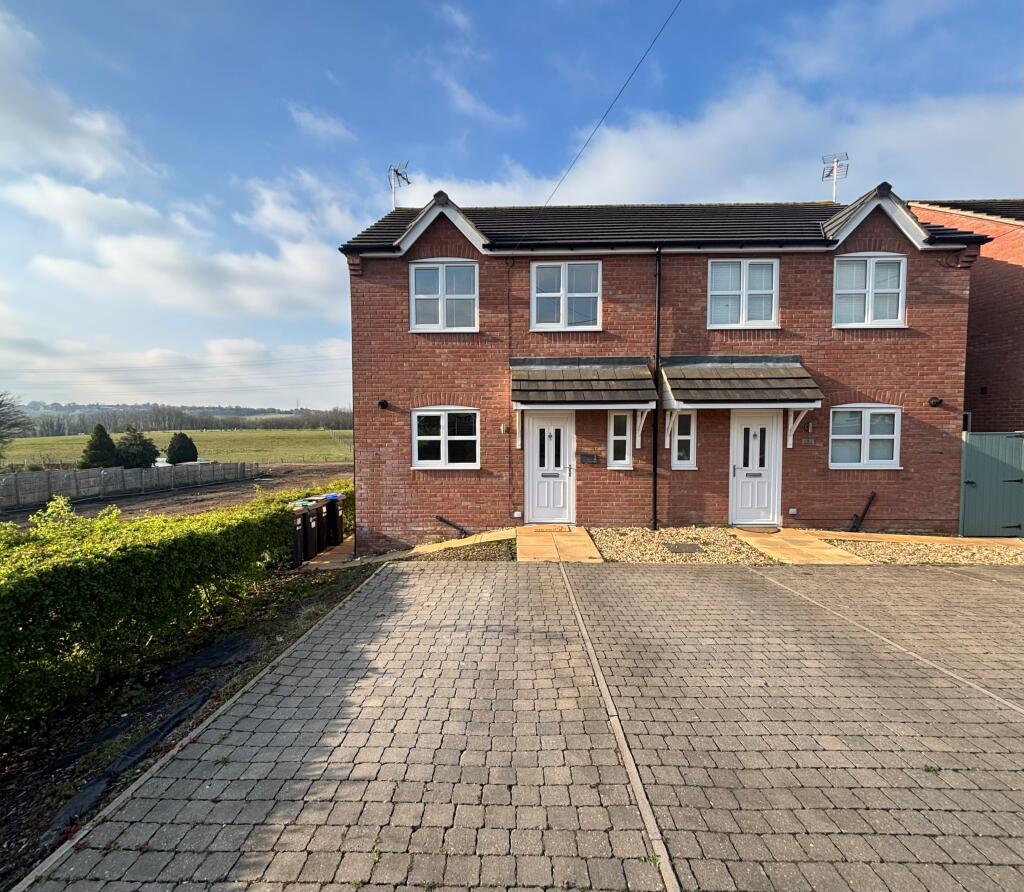 Main image of property: South View, Laburnum Avenue, Kirkby-in-Ashfield, NG17