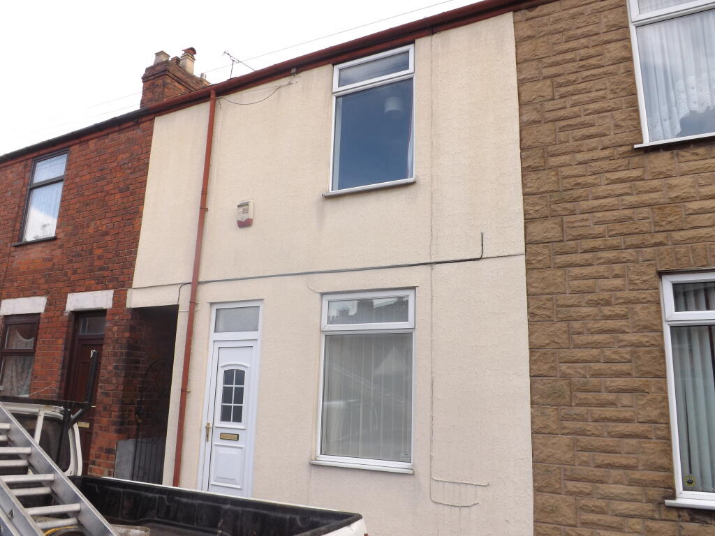 Main image of property: Titchfield Street, Mansfield, NG19