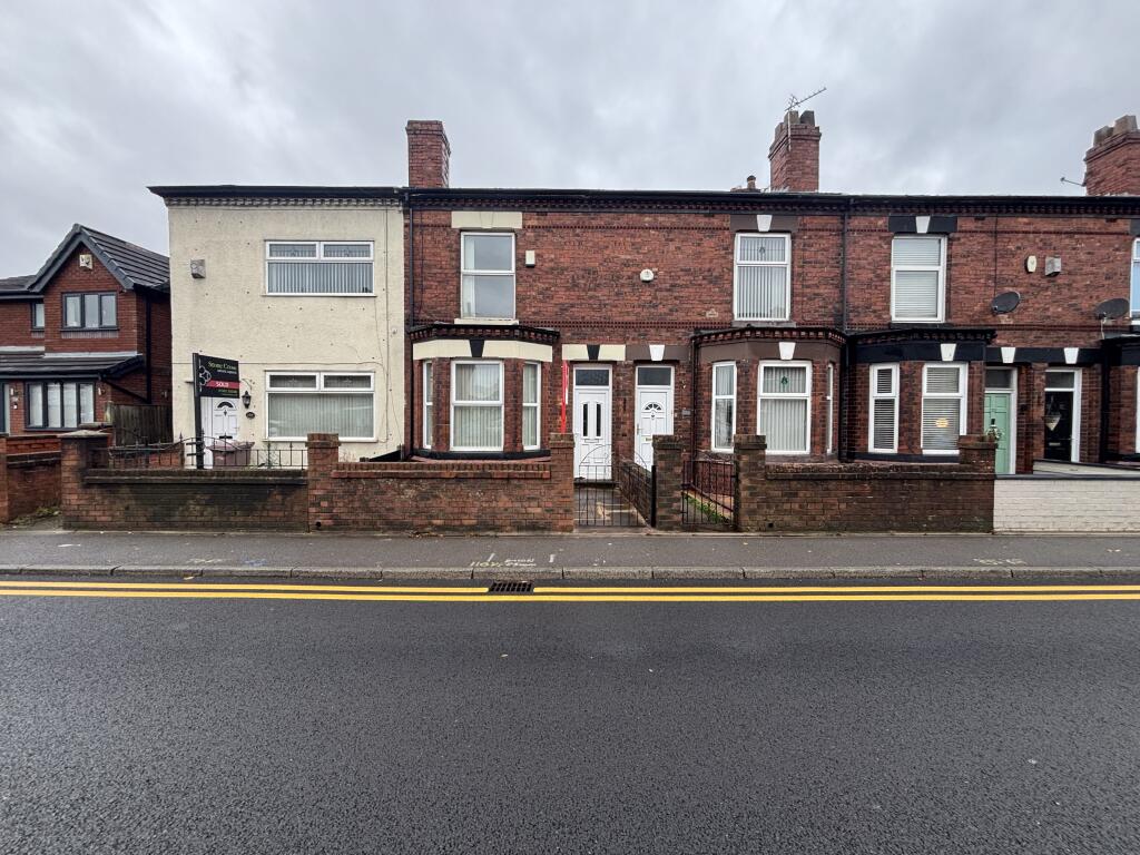 Main image of property: Wargrave Road, Newton-le-Willows, WA12 8EL