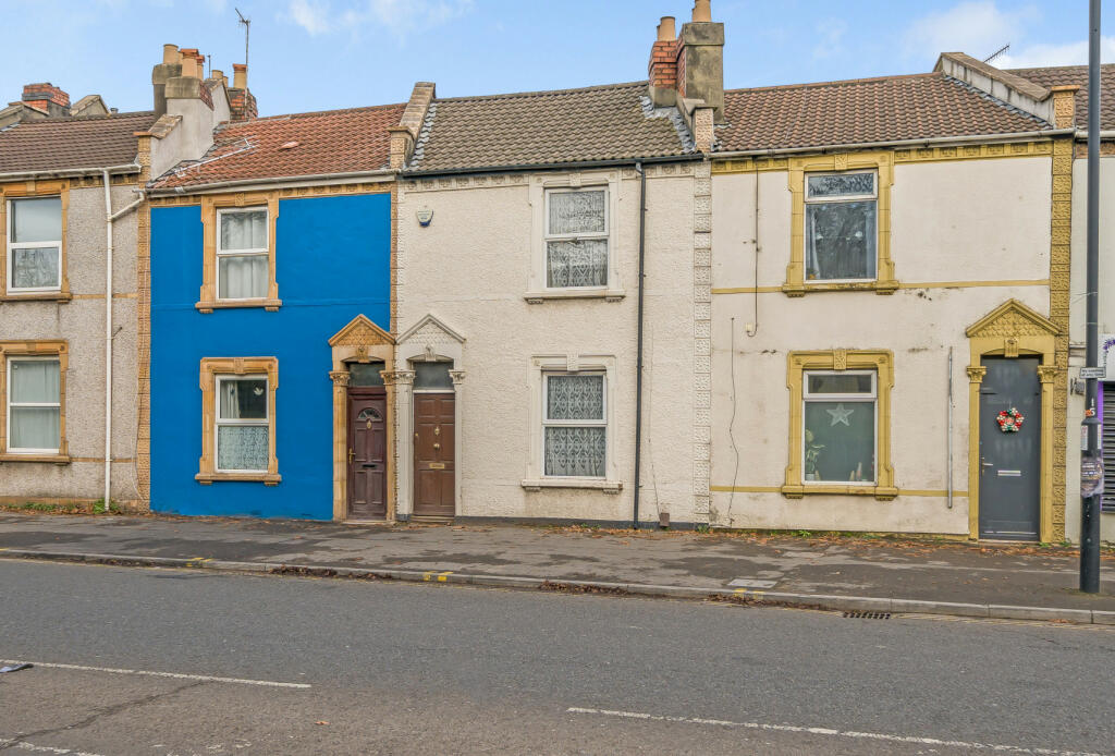2 bedroom terraced house for sale in Parson Street, Bristol, Somerset, BS3