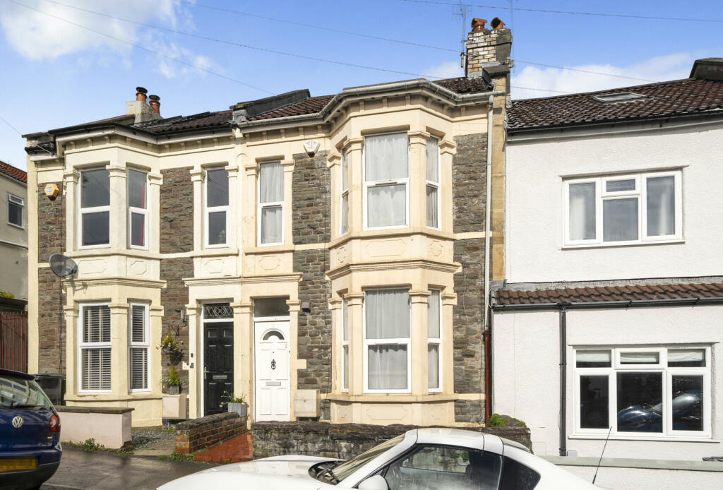 2 bedroom terraced house for sale in Raymend Road, Bristol, Somerset, BS3