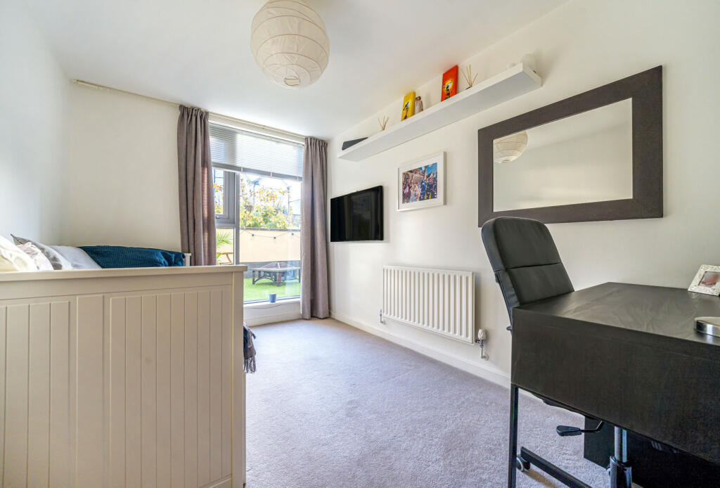 Additional property image - Liberty Gardens, Caledonian Road, Bristol, Somerset, BS1