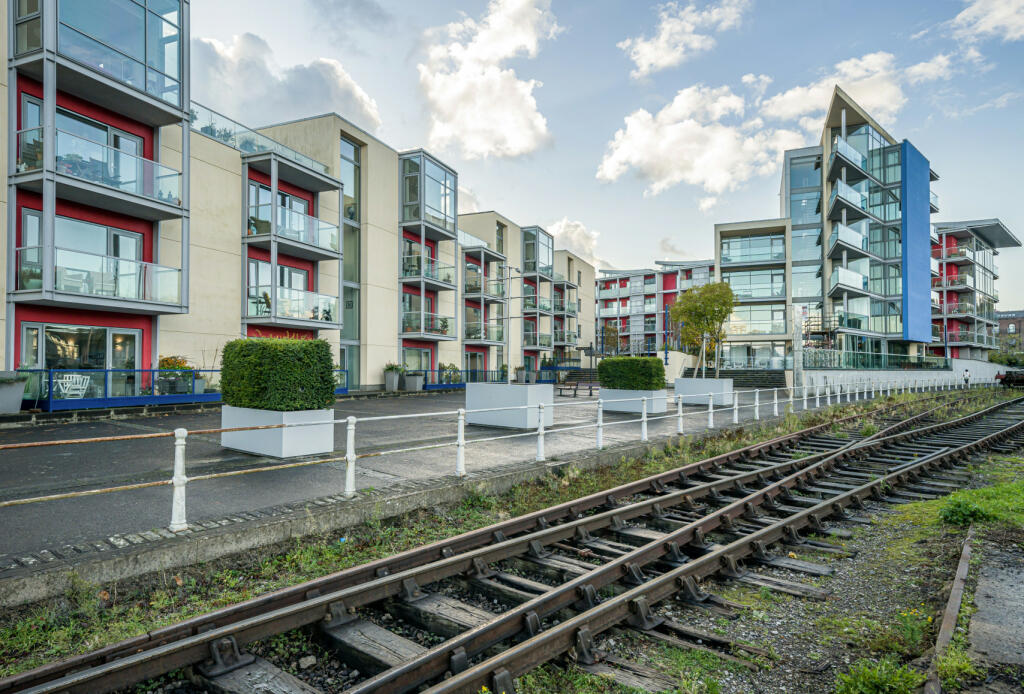 Additional property image - Liberty Gardens, Caledonian Road, Bristol, Somerset, BS1