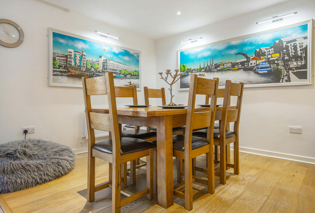 Additional property image - Liberty Gardens, Caledonian Road, Bristol, Somerset, BS1