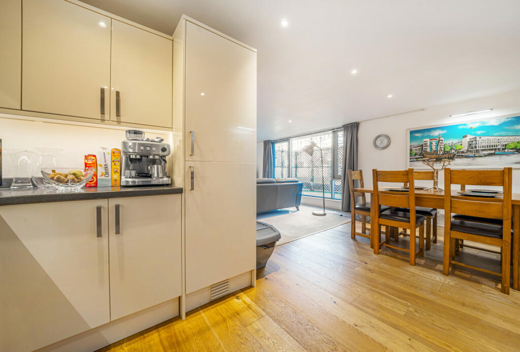 Additional property image - Liberty Gardens, Caledonian Road, Bristol, Somerset, BS1