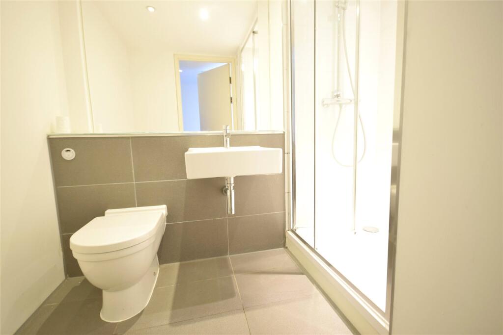Additional property image - Lakeshore, Lake Shore Drive, BRISTOL, BS13