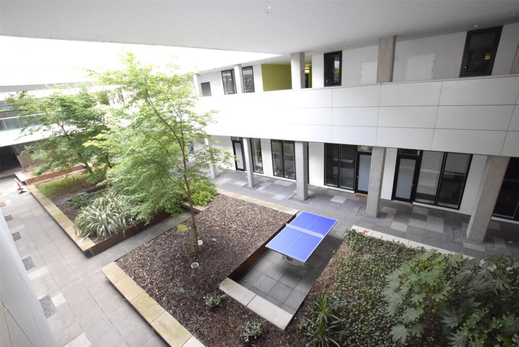 Additional property image - Lakeshore, Lake Shore Drive, BRISTOL, BS13
