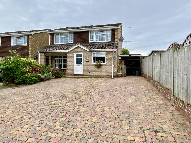 Main image of property: Aqualate Close, Newport