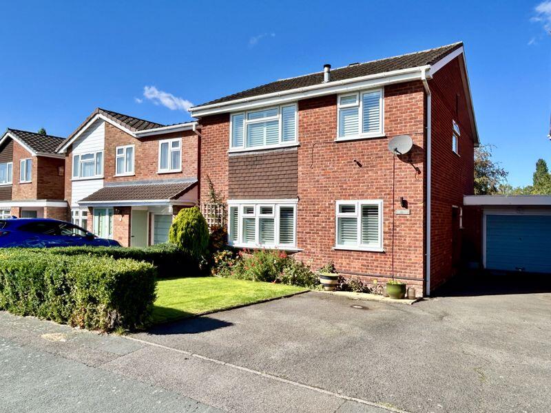 Main image of property: Fishers Lock, Newport