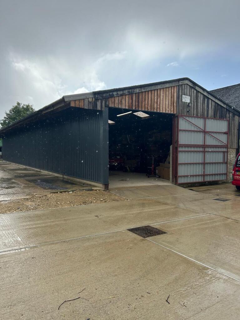 Main image of property: South Lawn Swinbrook OX18