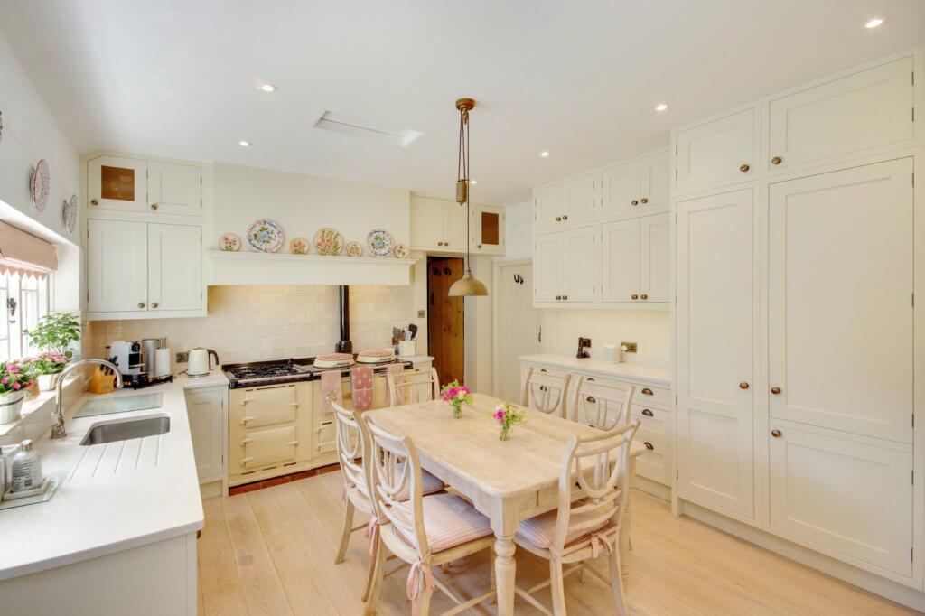 Additional property image - Belmont Lane, Hurstpierpoint, West Sussex