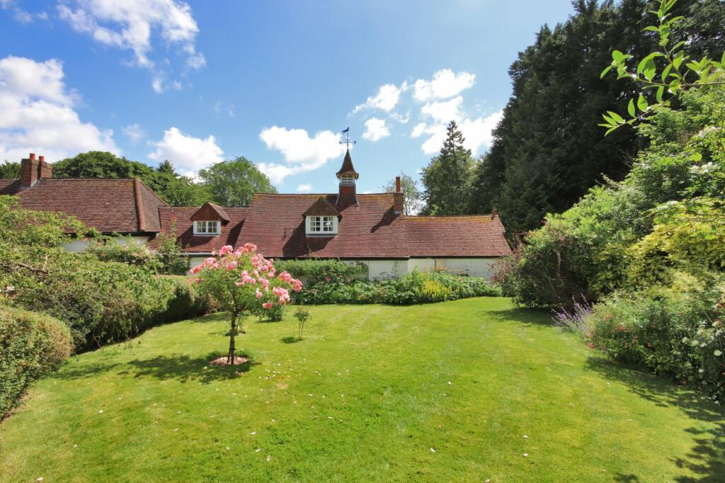 Additional property image - Belmont Lane, Hurstpierpoint, West Sussex