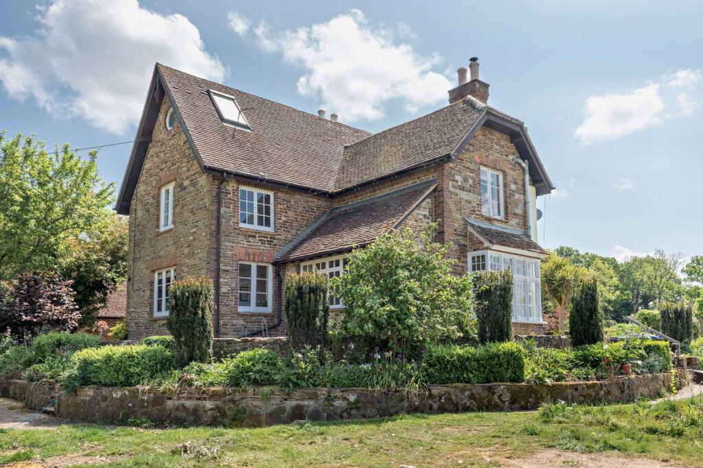 Main image of property: Strood Lane, Warnham, Horsham, West Sussex