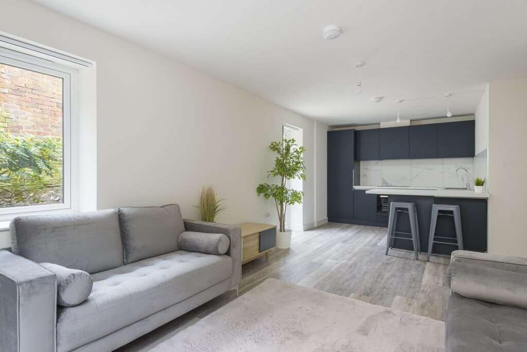 Main image of property: Flat 7, 764a Chesterfield Road, Woodseats, Sheffield, S8 0SE