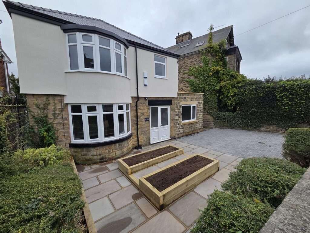 Main image of property: 27 Redcar Road, Broomhill, Sheffield S10 1EX