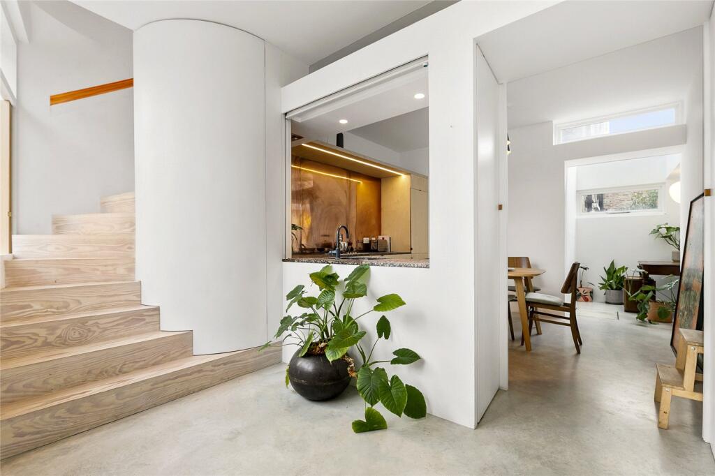 Main image of property: Artesian Road, London, W2