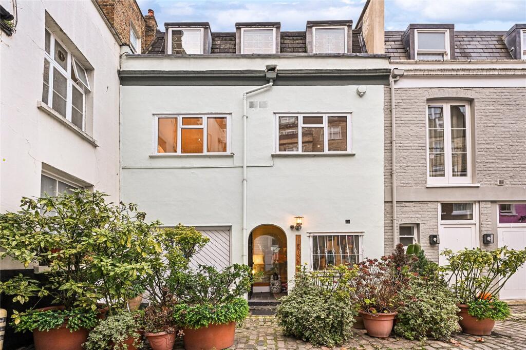 Main image of property: Princes Mews, London, W2