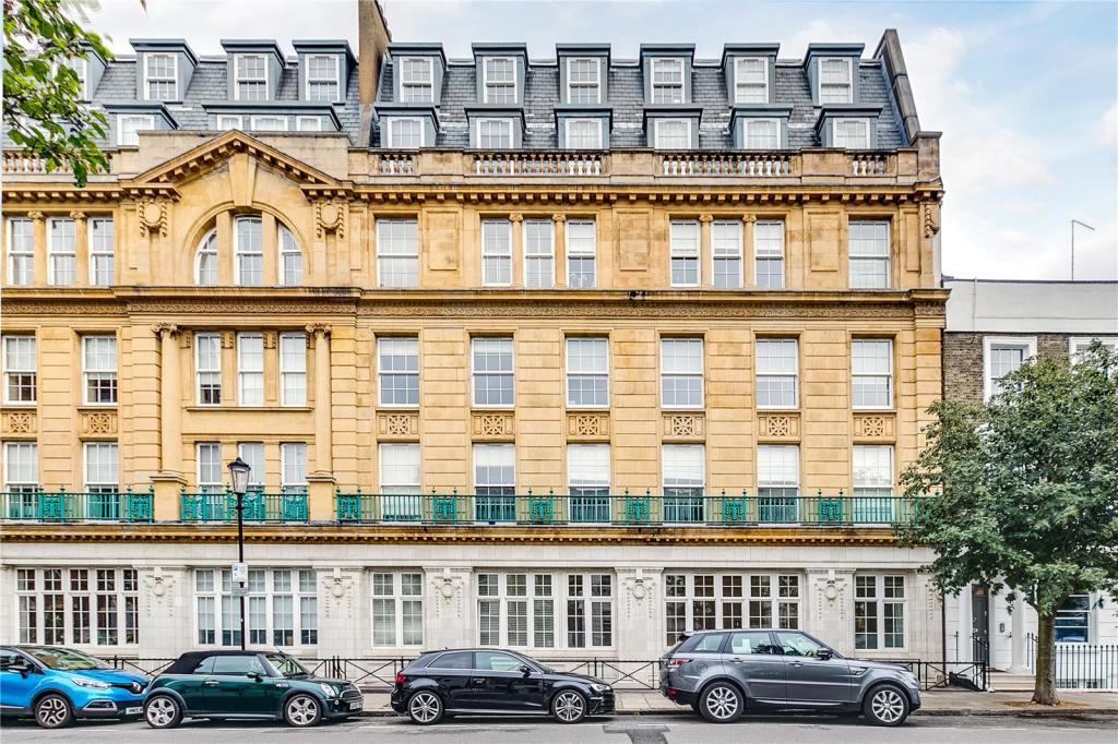 3 bedroom apartment for sale in Chepstow Place, London, W2