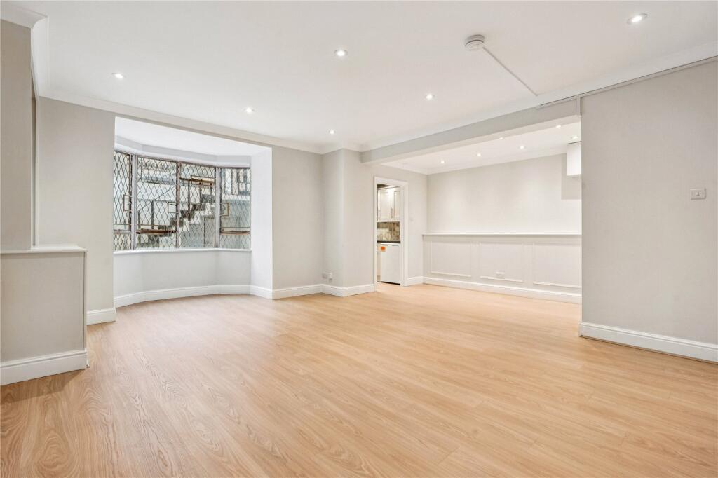 Main image of property: Gloucester Terrace, London, W2
