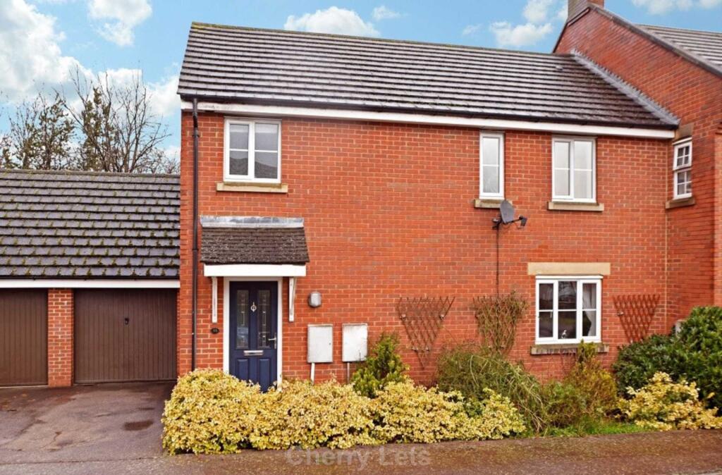 Main image of property: Stroud Close, Banbury, OX16
