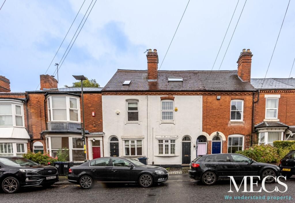 Main image of property: 36 South Street, Birmingham, B17 0DB