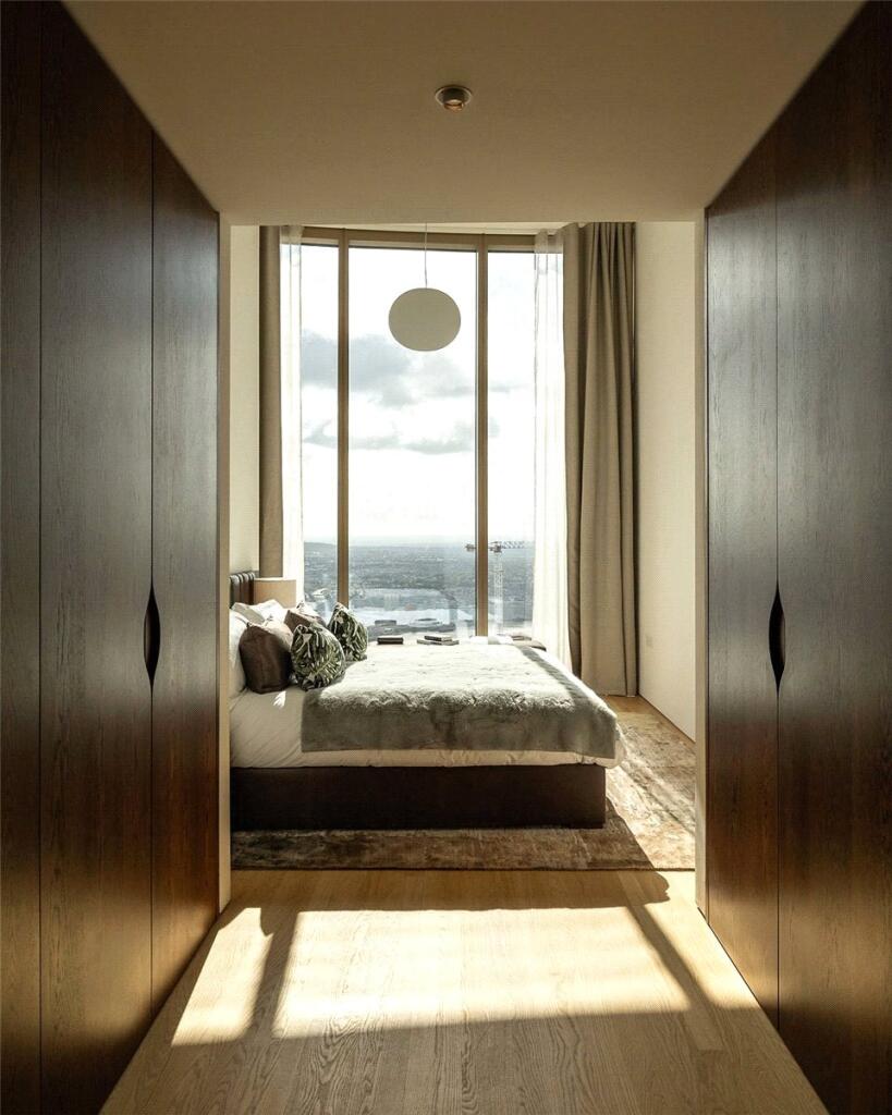 Main image of property: One Park Drive, Canary Wharf, E14