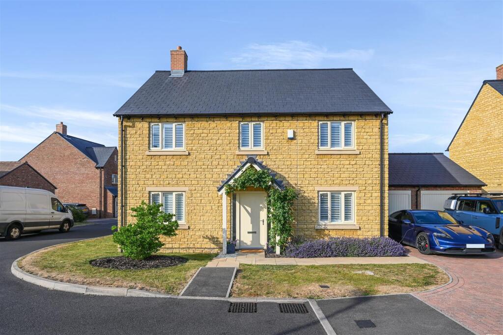 Main image of property: Long Place, Long Hanborough