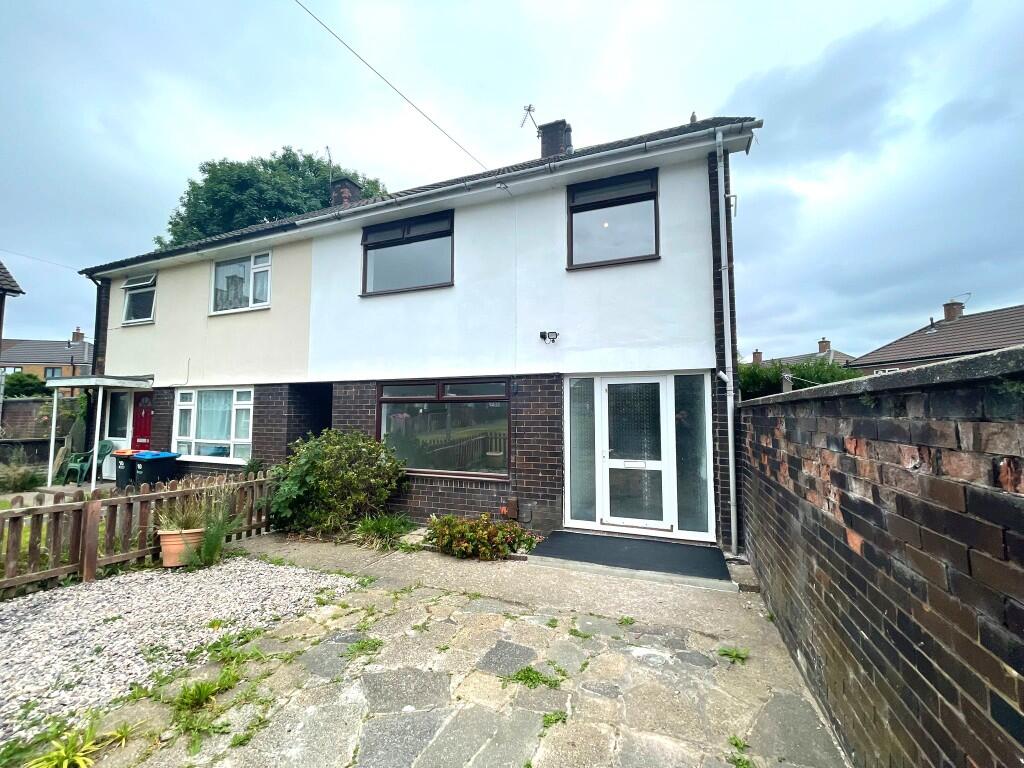 Main image of property: Parklands View, Ellesmere Port, Cheshire, CH66