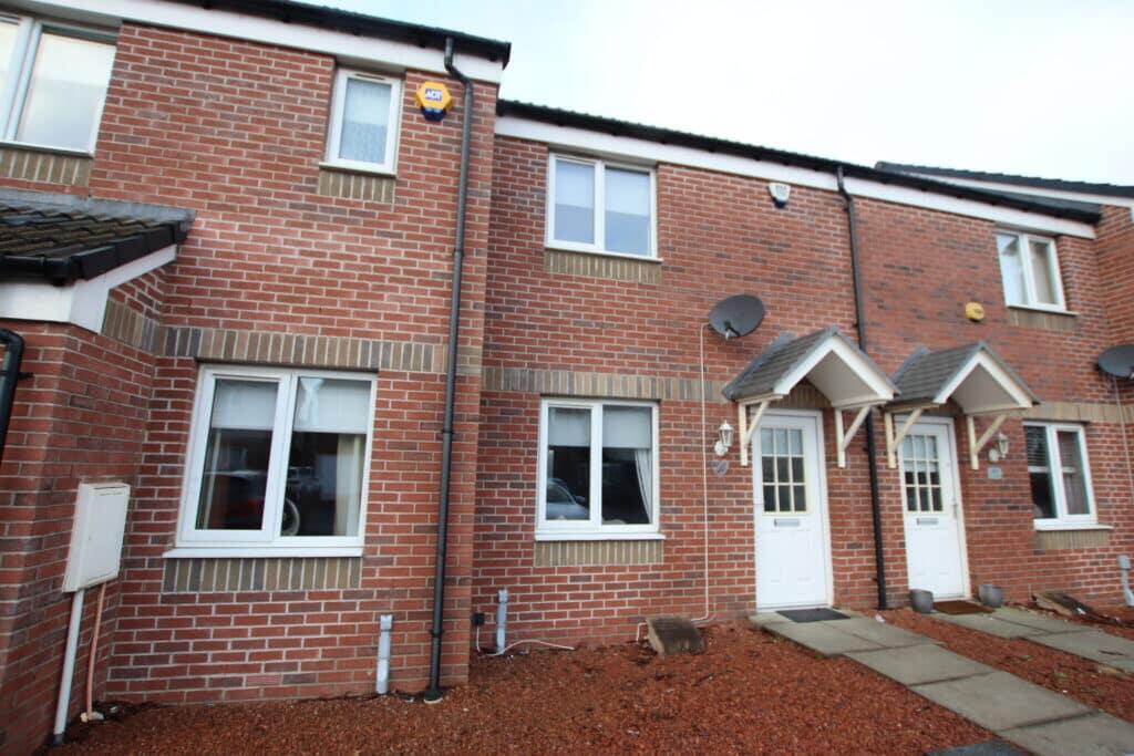 2 bedroom terraced house for sale in Ballochmyle Wynd, Coatbridge, ML5