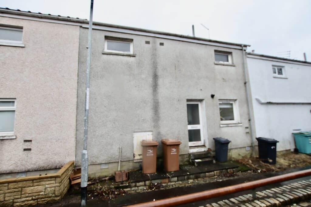 3 bedroom terraced house for sale in Skye Court, Ravenswood