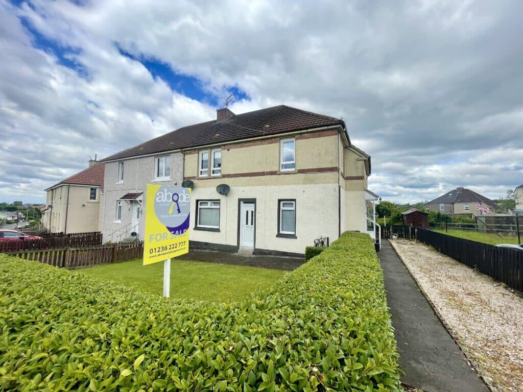 2 bedroom flat for sale in Drumbathie Road, Airdrie, ML6