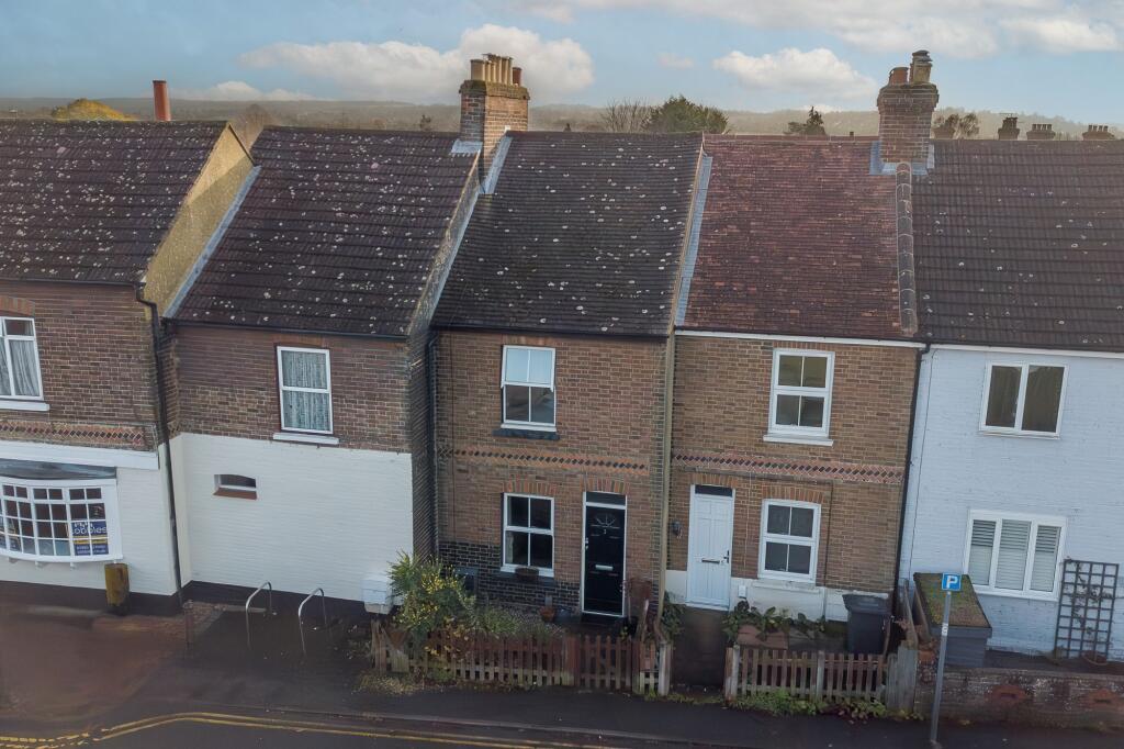 Main image of property: New Cross Road, Guildford, GU2