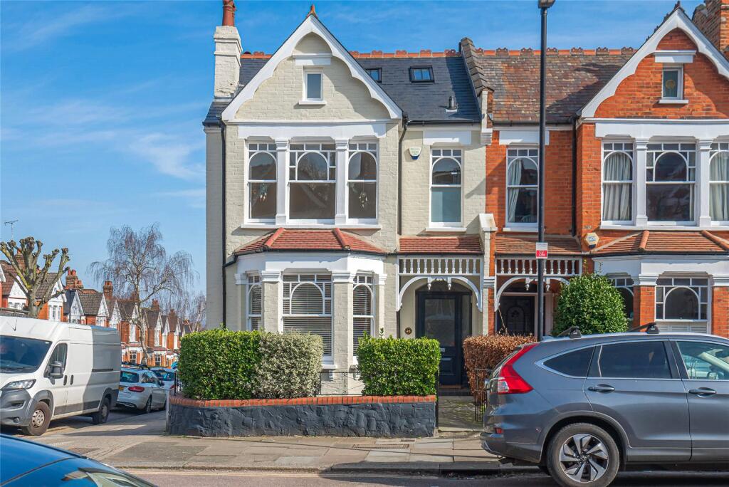 Main image of property: Curzon Road, Muswell Hill, Greater London, N10