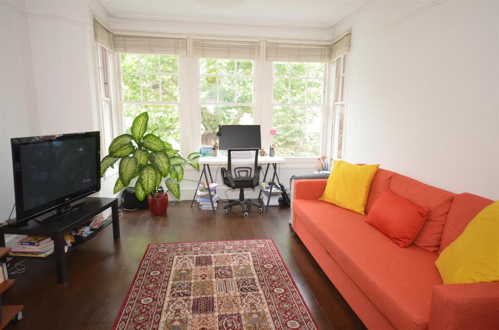 Main image of property: Muswell Hill Road