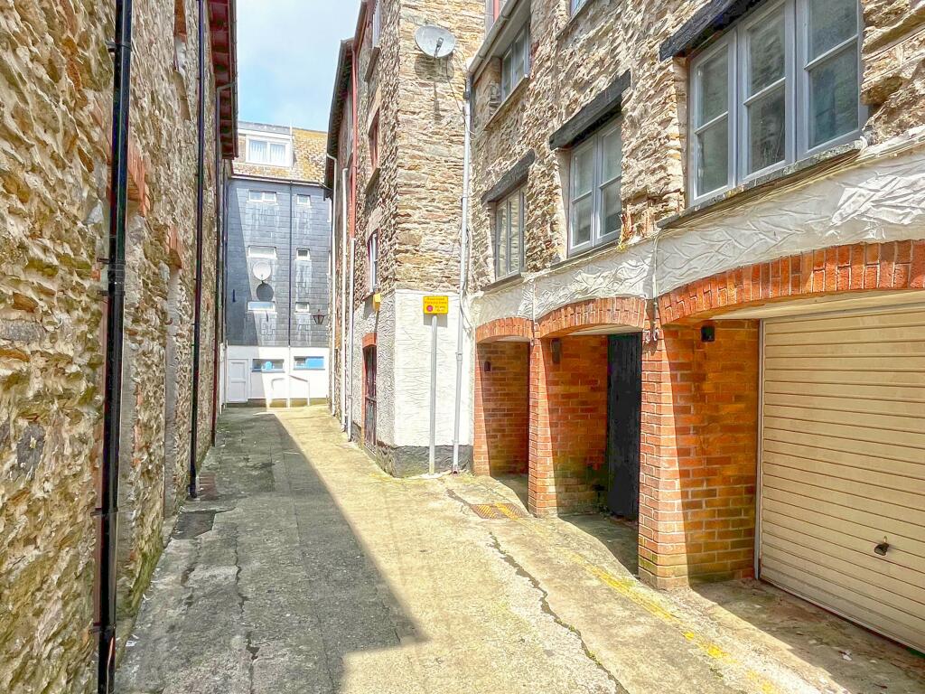 Main image of property: Flat 2, Middleton Lodge, Lower Street, East Looe, Cornwall