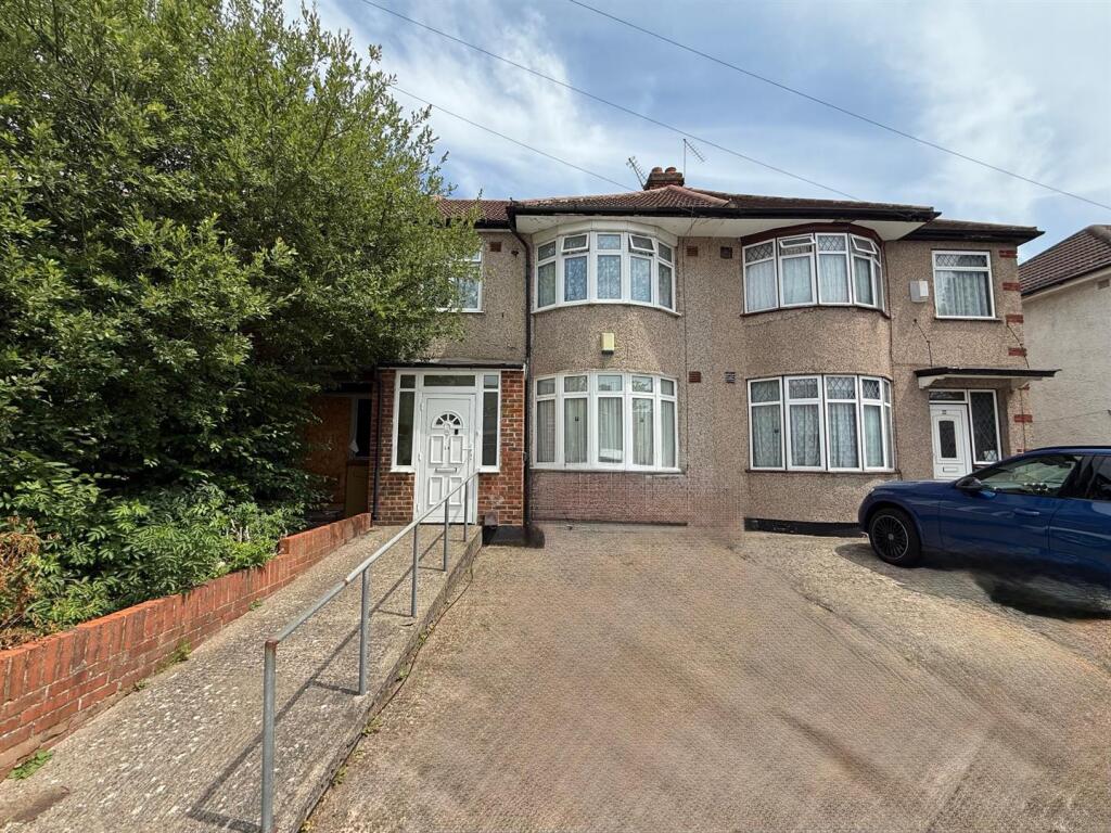 Main image of property: Westbury Avenue, Southall