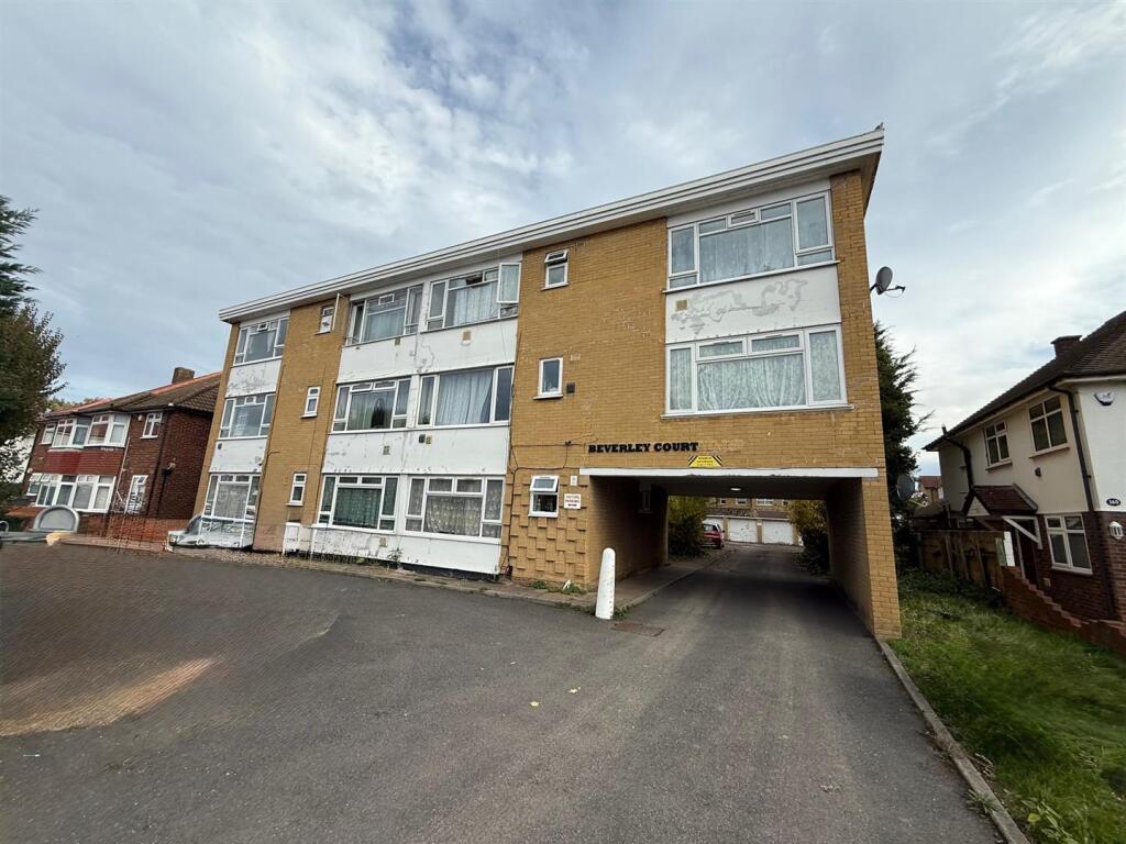 Main image of property: Wellington Road South, Hounslow