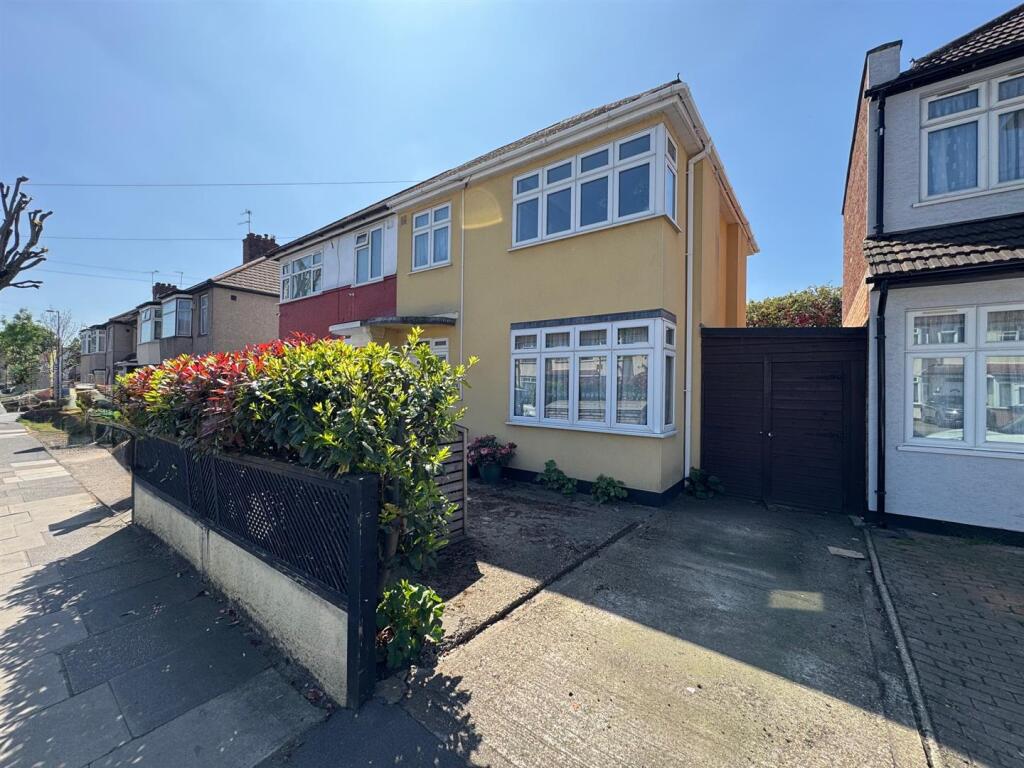 Main image of property: Brent Road, Southall