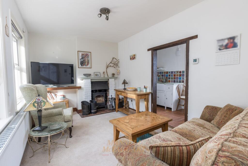 Main image of property: Duckyls Cottages, Selsfield Road West Hoathly Forest Row RH19 4QU