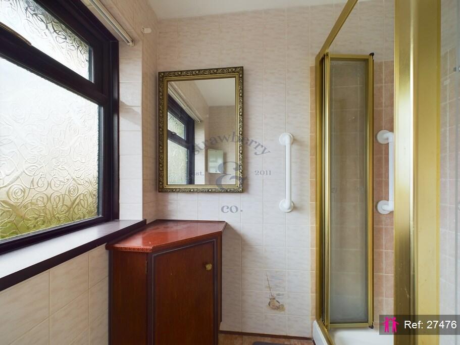 Additional property image - Spalding Close, Bristol