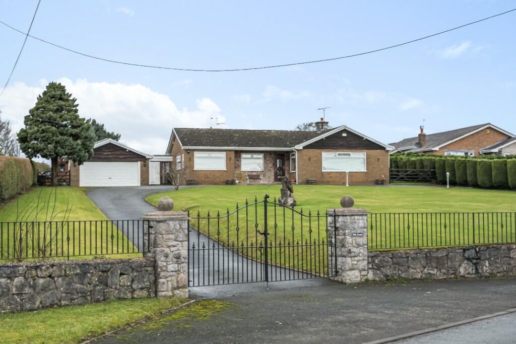 3 bedroom detached bungalow for sale in Babell Road, Gorsedd ...