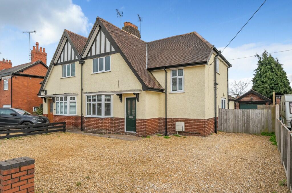 3 bedroom semidetached house for sale in Ruthin Road, Mold, CH7 1QQ, CH7