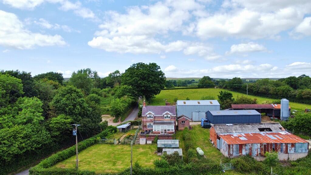 Main image of property: YEW TREE FARM, PEN-Y-CAE, WREXHAM, LL14 1UW