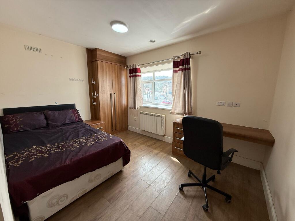 Main image of property: Wakefield Road, HUDDERSFIELD