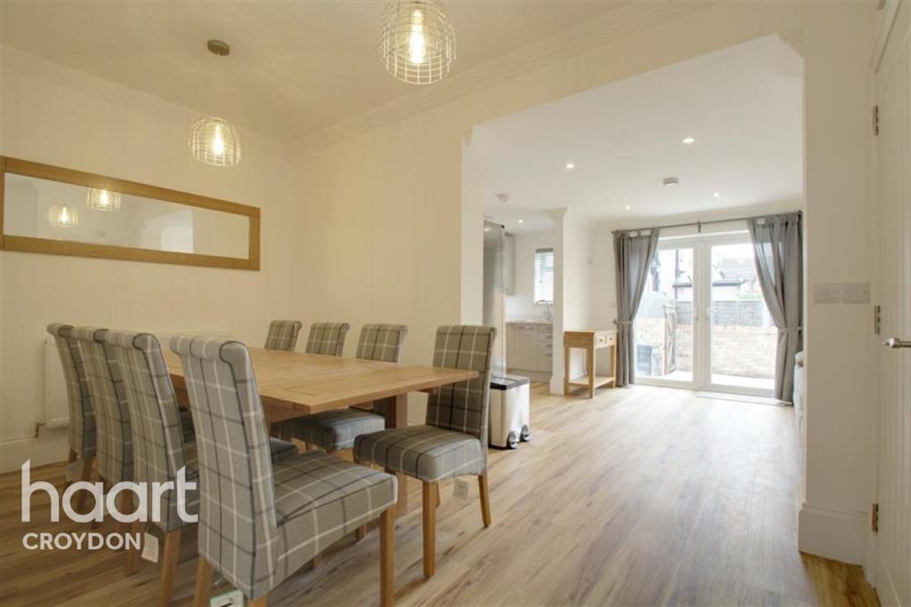 1 bedroom house share for rent in Haslemere Road, CR7