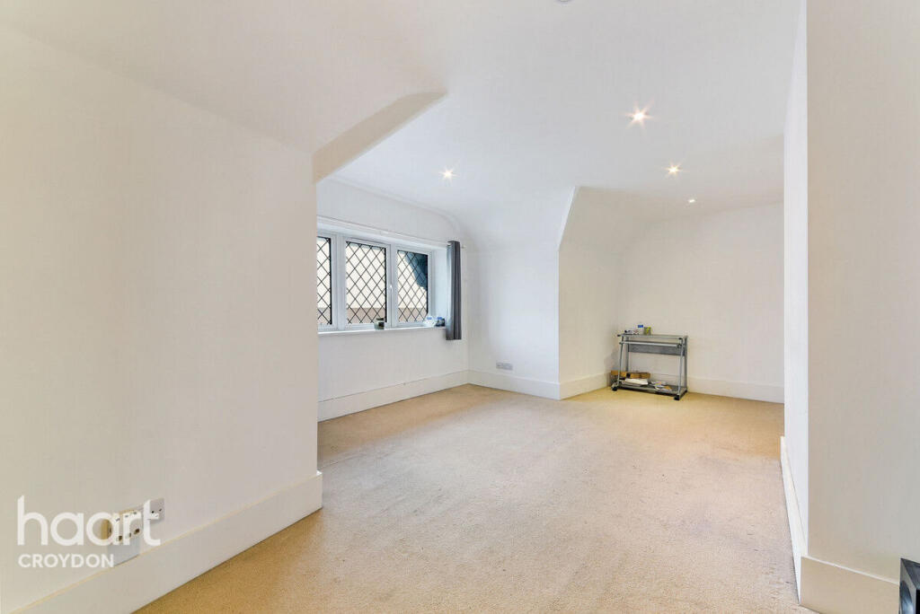 Main image of property: Bensham Lane, THORNTON HEATH