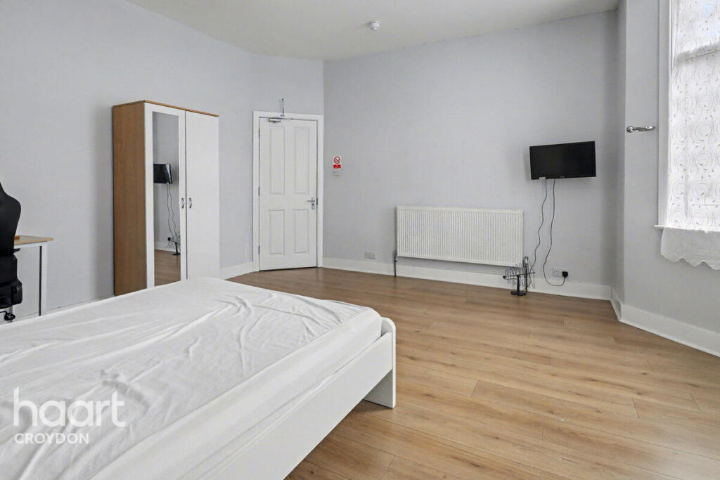 Main image of property: Melfort Road, THORNTON HEATH