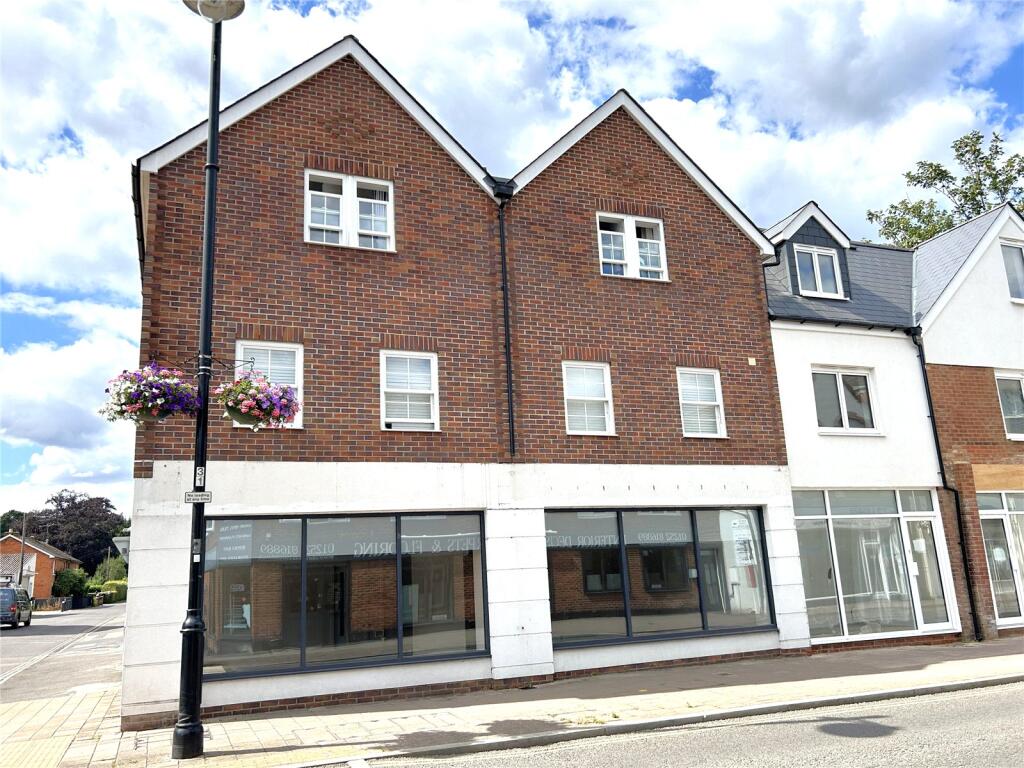 Main image of property: Fleet Road, Fleet, Hampshire, GU51